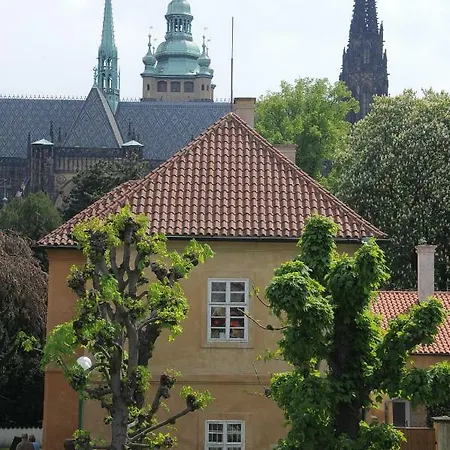 Apartament Havlicek Gardens Praga